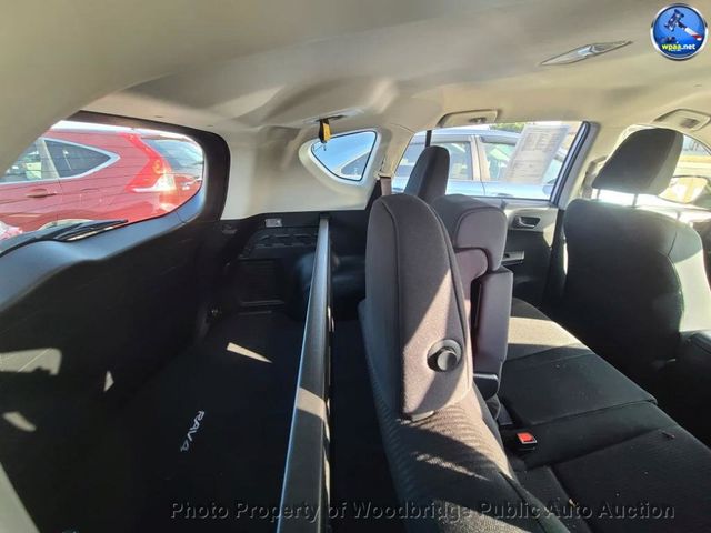 2016 Toyota RAV4 FWD 4dr LE - 22957286 - 8