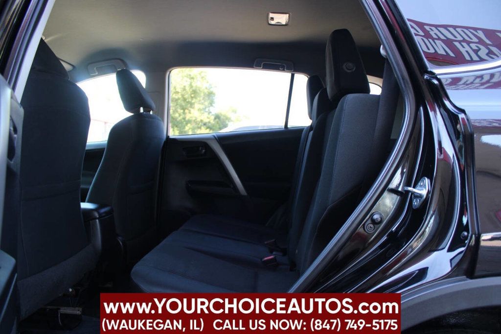 2016 Toyota RAV4 FWD 4dr LE - 22910487 - 13