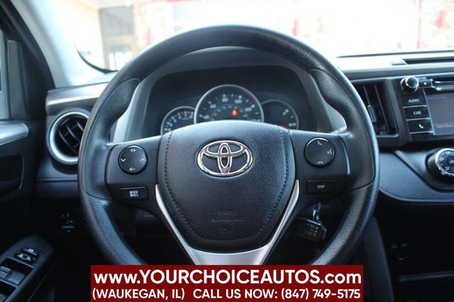 2016 Toyota RAV4 FWD 4dr LE - 22910487 - 24