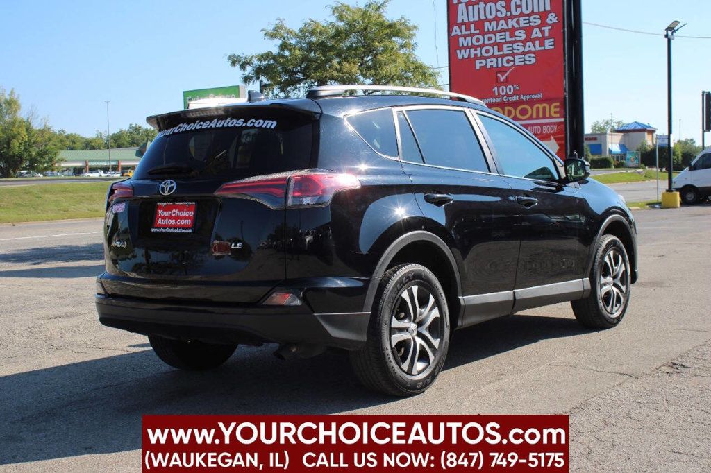 2016 Toyota RAV4 FWD 4dr LE - 22910487 - 4