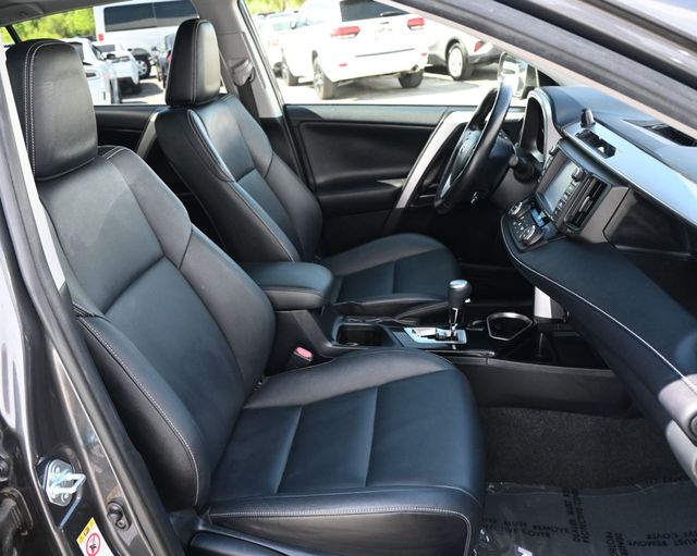 2016 Toyota RAV4 FWD 4dr Limited - 23017878 - 15