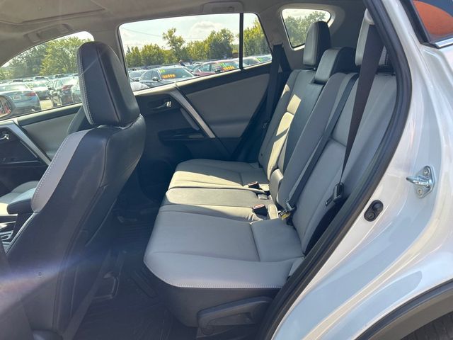 2016 Toyota RAV4 FWD 4dr Limited - 23083263 - 6