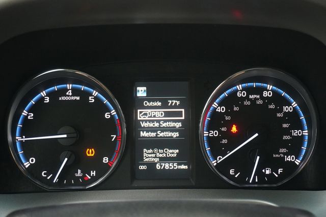 2016 Toyota RAV4 FWD 4dr XLE - 22937586 - 23