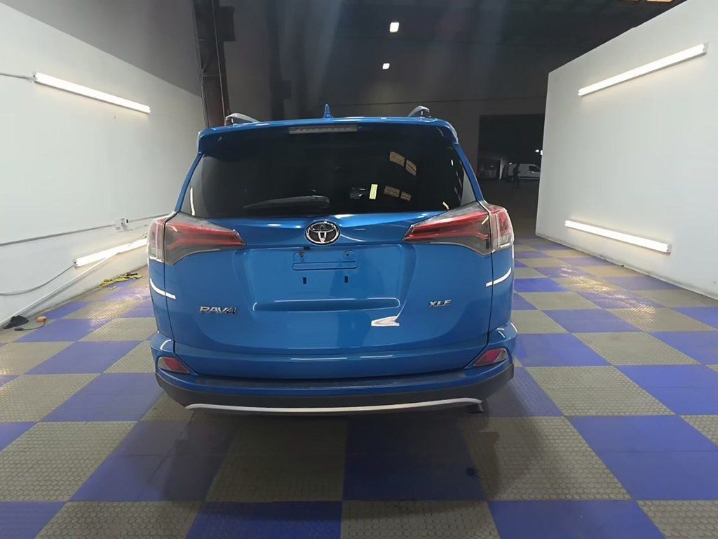 2016 Toyota RAV4 FWD 4dr XLE - 23025186 - 2