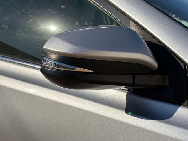 2016 Toyota RAV4 Hybrid 2016 Toyota RAV4 - 22973860 - 17