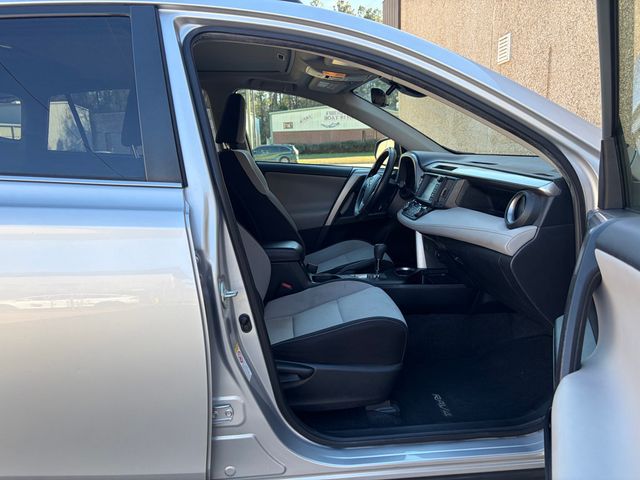 2016 Toyota RAV4 Hybrid 2016 Toyota RAV4 - 22973860 - 28