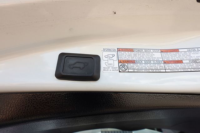 2016 TOYOTA RAV4 HYBRID AWD 4dr Limited - 22952280 - 17