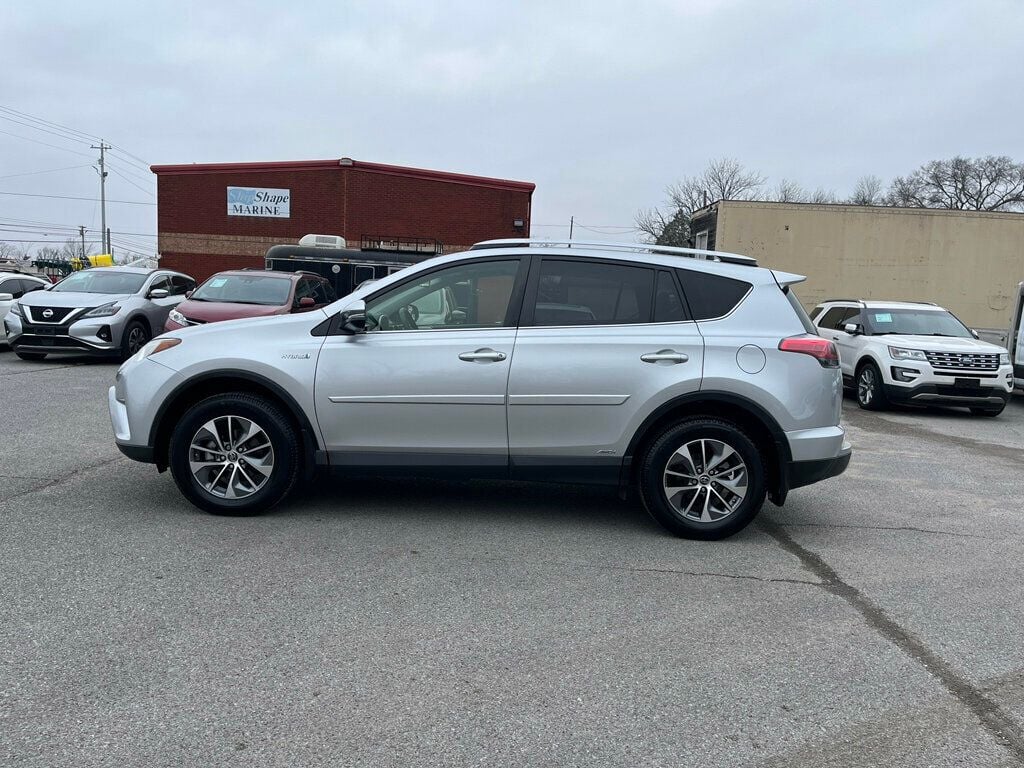 2016 Toyota RAV4 Hybrid AWD 4dr XLE - 22766749 - 2