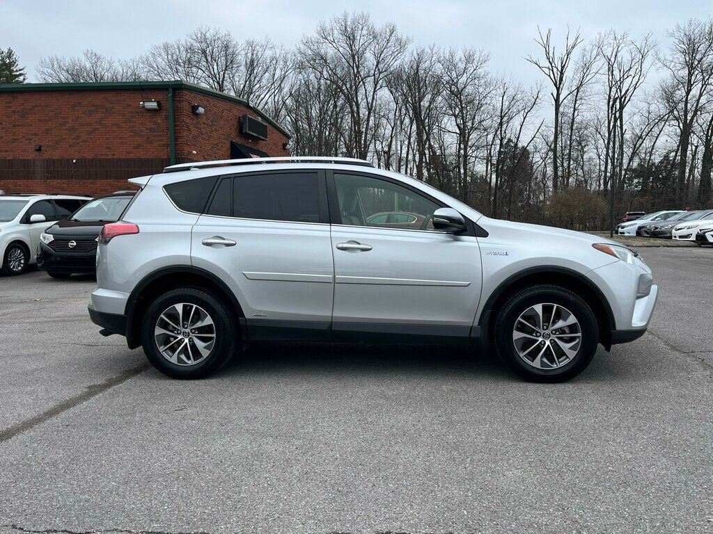 2016 Toyota RAV4 Hybrid AWD 4dr XLE - 22766749 - 4