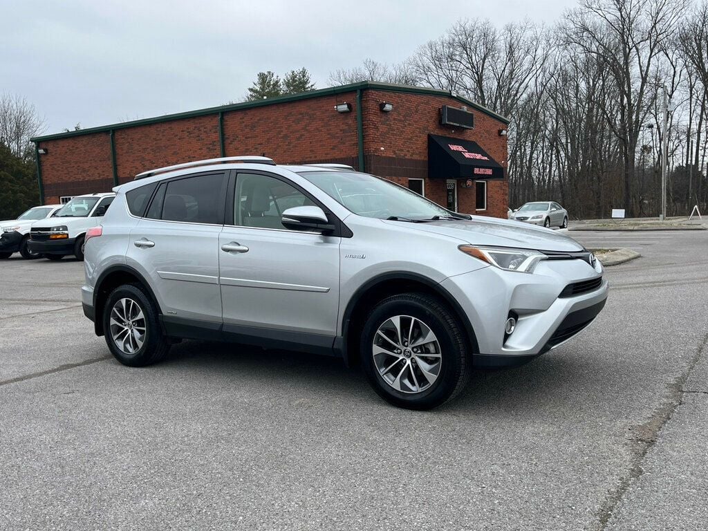 2016 Toyota RAV4 Hybrid AWD 4dr XLE - 22766749 - 6