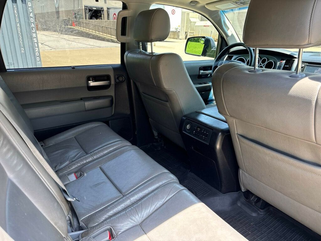 2016 Toyota Sequoia 2016 Toyota Sequoia Limited - 23035286 - 18