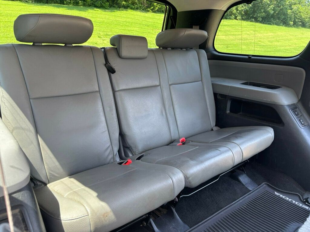 2016 Toyota Sequoia 2016 Toyota Sequoia Limited - 23035286 - 22