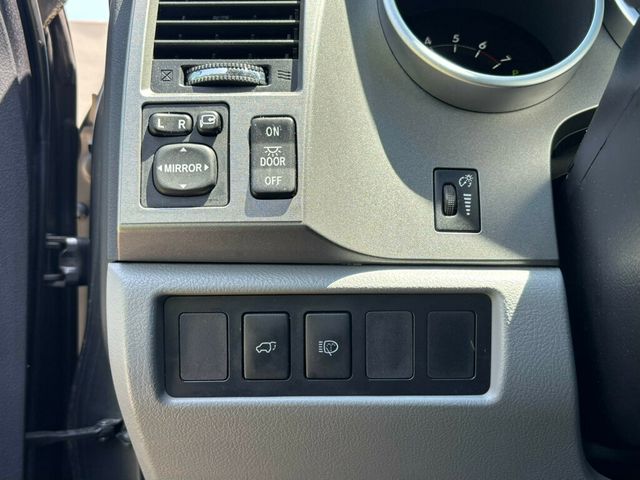 2016 Toyota Sequoia 2016 Toyota Sequoia Limited - 23035286 - 34