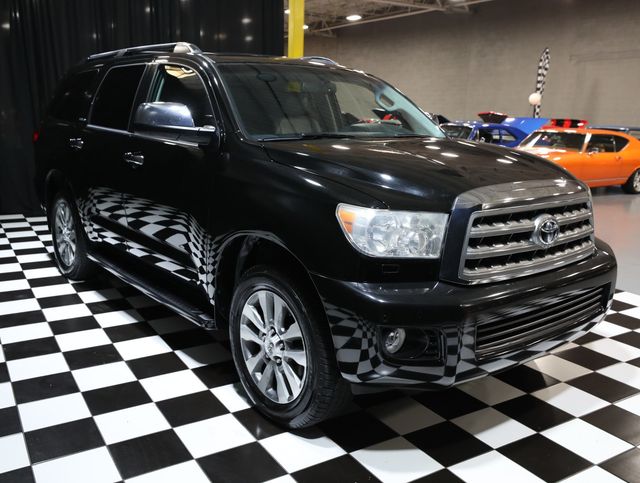 2016 Toyota Sequoia 4WD 5.7L FFV Limited - 23053532 - 13