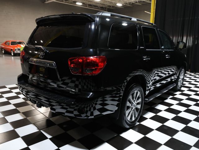 2016 Toyota Sequoia 4WD 5.7L FFV Limited - 23053532 - 17