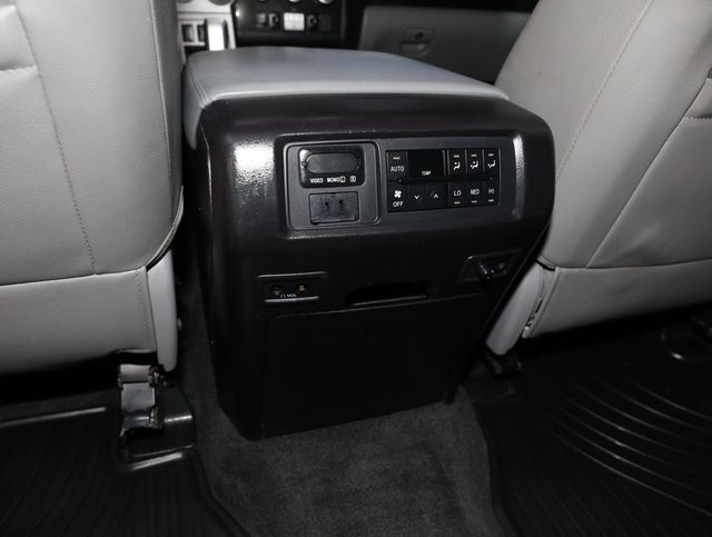 2016 Toyota Sequoia 4WD 5.7L FFV Limited - 23053532 - 49
