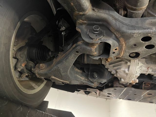 2016 Toyota Sequoia 4WD 5.7L FFV Limited - 23053532 - 92