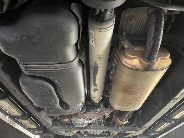 2016 Toyota Sequoia 4WD 5.7L FFV Limited - 23053532 - 94
