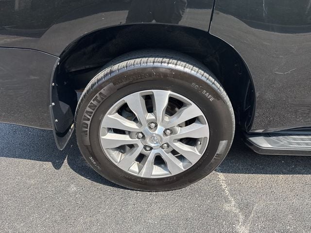 2016 Toyota Sequoia 4WD 5.7L FFV Limited - 22892341 - 10