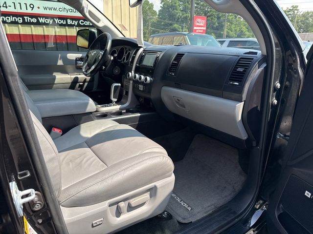 2016 Toyota Sequoia 4WD 5.7L FFV Limited - 22892341 - 12