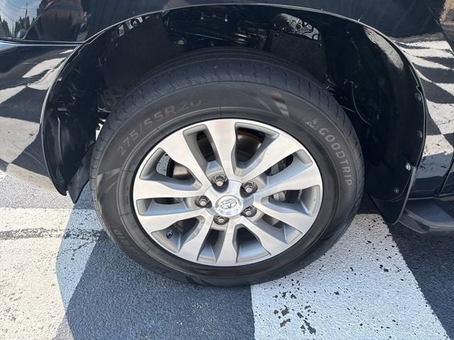2016 Toyota Sequoia 4WD 5.7L FFV Limited - 22892341 - 8