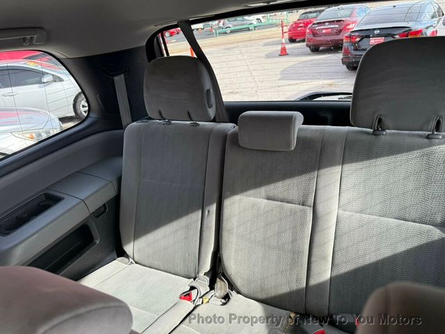 2016 Toyota Sequoia 4WD 5.7L FFV SR5 - 22975570 - 11