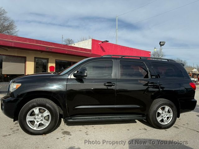 2016 Toyota Sequoia 4WD 5.7L FFV SR5 - 22975570 - 12