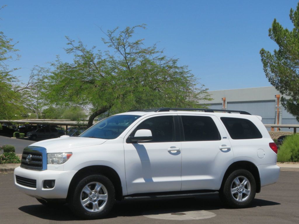 2016 Toyota Sequoia 4X4 5.7 LITER V8 SR5 SEQUOIA EXTRA CLEAN 4X4 THIRD ROW SEAT AZ  - 23035899 | Video 1