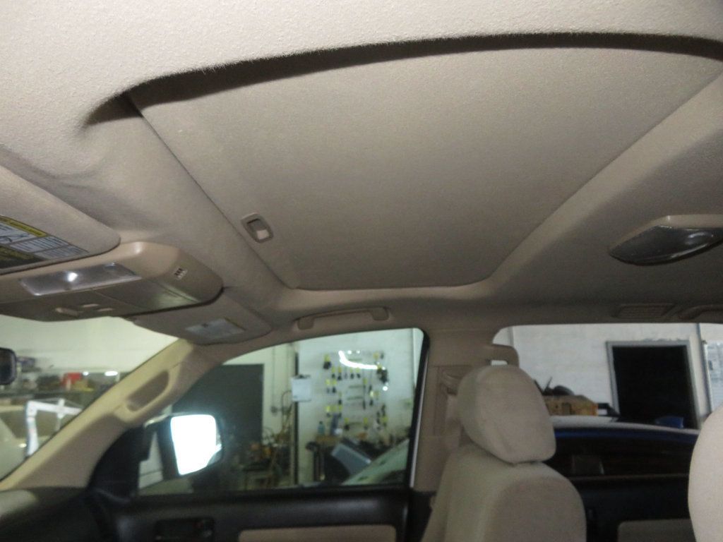 2016 Toyota Sequoia 4X4 5.7 LITER V8 SR5 SEQUOIA EXTRA CLEAN 4X4 THIRD ROW SEAT AZ  - 23035899 - 21