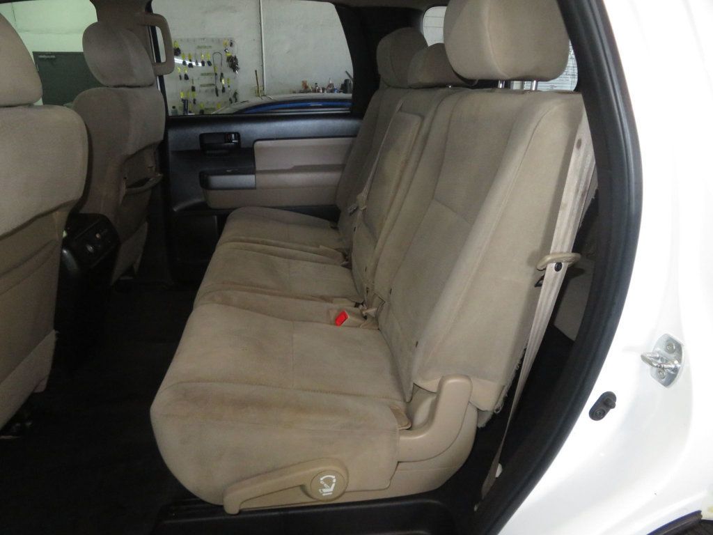 2016 Toyota Sequoia 4X4 5.7 LITER V8 SR5 SEQUOIA EXTRA CLEAN 4X4 THIRD ROW SEAT AZ  - 23035899 - 23