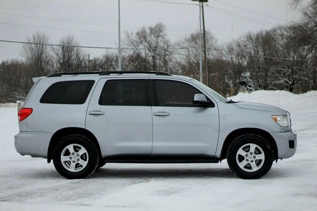2016 Toyota Sequoia LEATHER MOONROOF, NEW BRIDGESTONE DUELER TIRES - 22950411 - 1