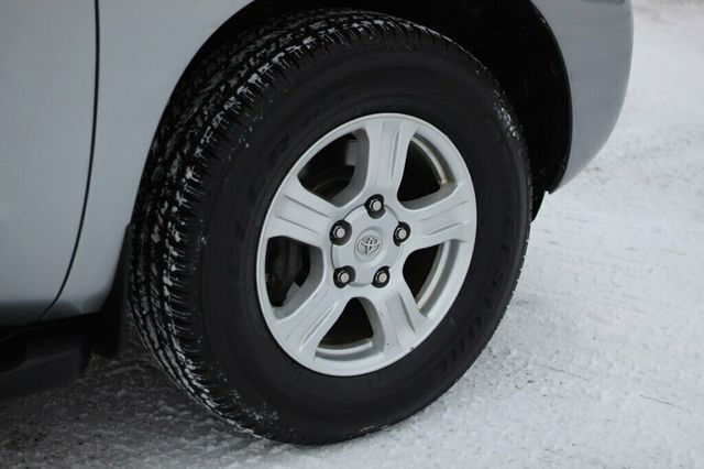 2016 Toyota Sequoia LEATHER MOONROOF, NEW BRIDGESTONE DUELER TIRES - 22950411 - 40