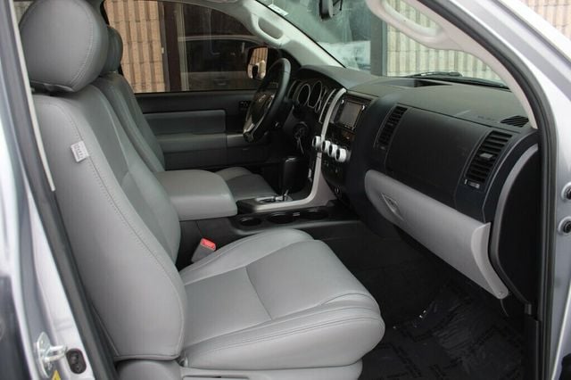 2016 Toyota Sequoia LEATHER MOONROOF, NEW BRIDGESTONE DUELER TIRES - 22950411 - 7