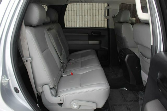 2016 Toyota Sequoia LEATHER MOONROOF, NEW BRIDGESTONE DUELER TIRESTIRES - 22950411 - 11