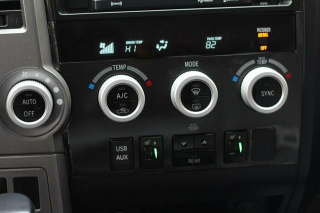 2016 Toyota Sequoia LEATHER MOONROOF, NEW BRIDGESTONE DUELER TIRESTIRES - 22950411 - 17