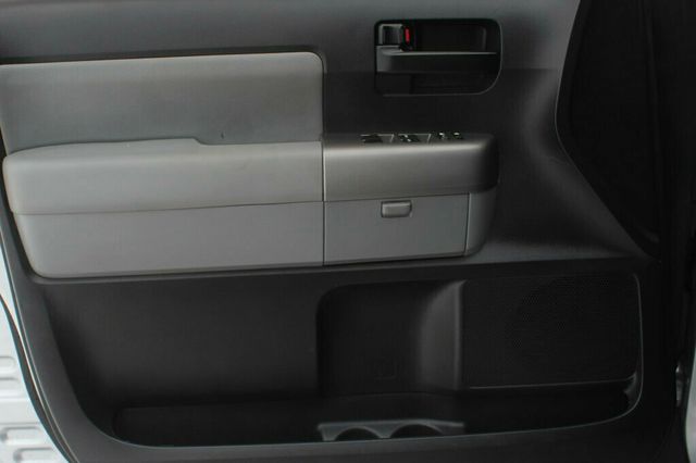 2016 Toyota Sequoia LEATHER MOONROOF, NEW BRIDGESTONE DUELER TIRESTIRES - 22950411 - 24