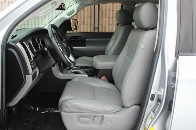 2016 Toyota Sequoia LEATHER MOONROOF, NEW BRIDGESTONE DUELER TIRESTIRES - 22950411 - 25