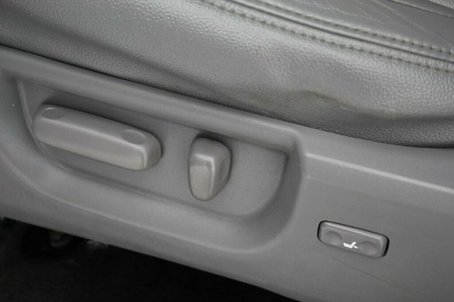 2016 Toyota Sequoia LEATHER MOONROOF, NEW BRIDGESTONE DUELER TIRESTIRES - 22950411 - 28