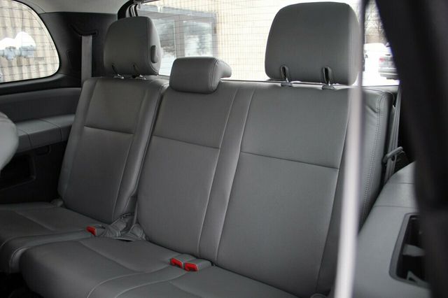 2016 Toyota Sequoia LEATHER MOONROOF, NEW BRIDGESTONE DUELER TIRESTIRES - 22950411 - 31