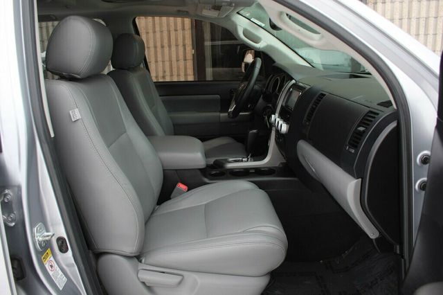 2016 Toyota Sequoia LEATHER MOONROOF, NEW BRIDGESTONE DUELER TIRESTIRES - 22950411 - 6