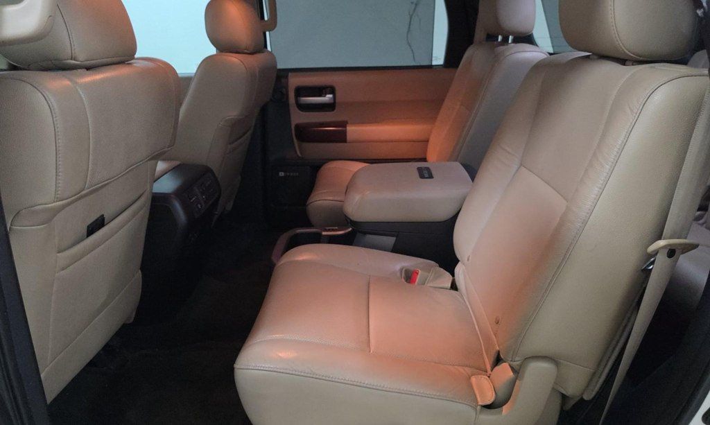 2016 Toyota Sequoia NO RUST NO RUST! FL CAR! CLEAN TRUCK! FULLY LOADED  - 23071716 - 11