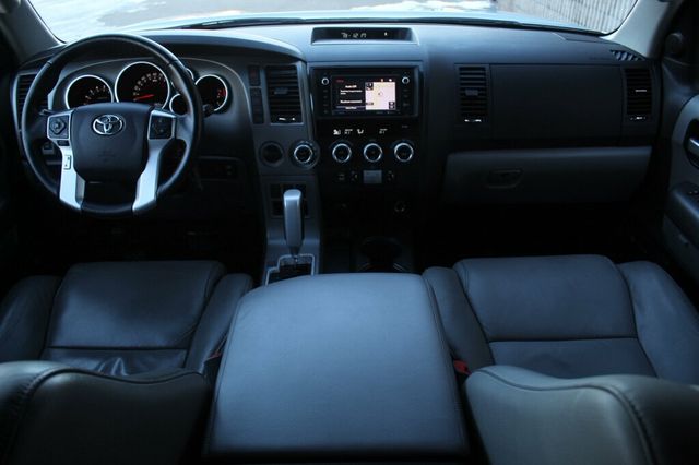 2016 Toyota Sequoia ONE OWNER LIMITED W/ NAVIGATION, SAFETY & CONV. PKG,  - 22972077 - 12