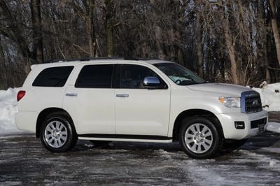 2016 Toyota Sequoia