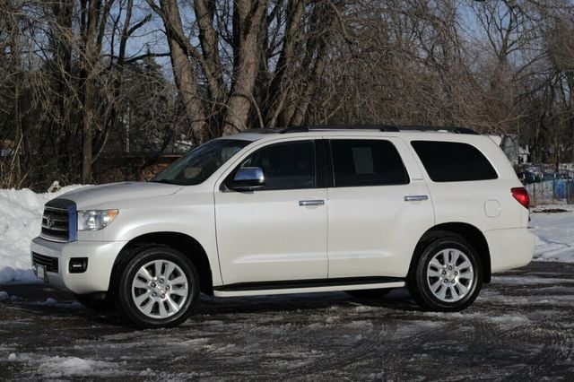 2016 Toyota Sequoia ONE OWNER PLATINUM IN IMPRESSIVE OVERALL CONDITION - 22968173 - 19
