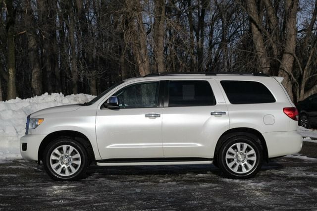 2016 Toyota Sequoia ONE OWNER PLATINUM IN IMPRESSIVE OVERALL CONDITION - 22968173 - 20