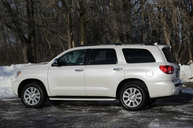 2016 Toyota Sequoia ONE OWNER PLATINUM IN IMPRESSIVE OVERALL CONDITION - 22968173 - 21
