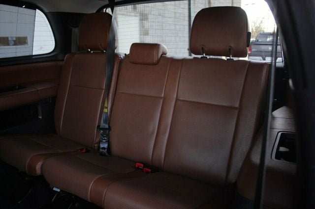 2016 Toyota Sequoia ONE OWNER PLATINUM IN IMPRESSIVE OVERALL CONDITION - 22968173 - 33