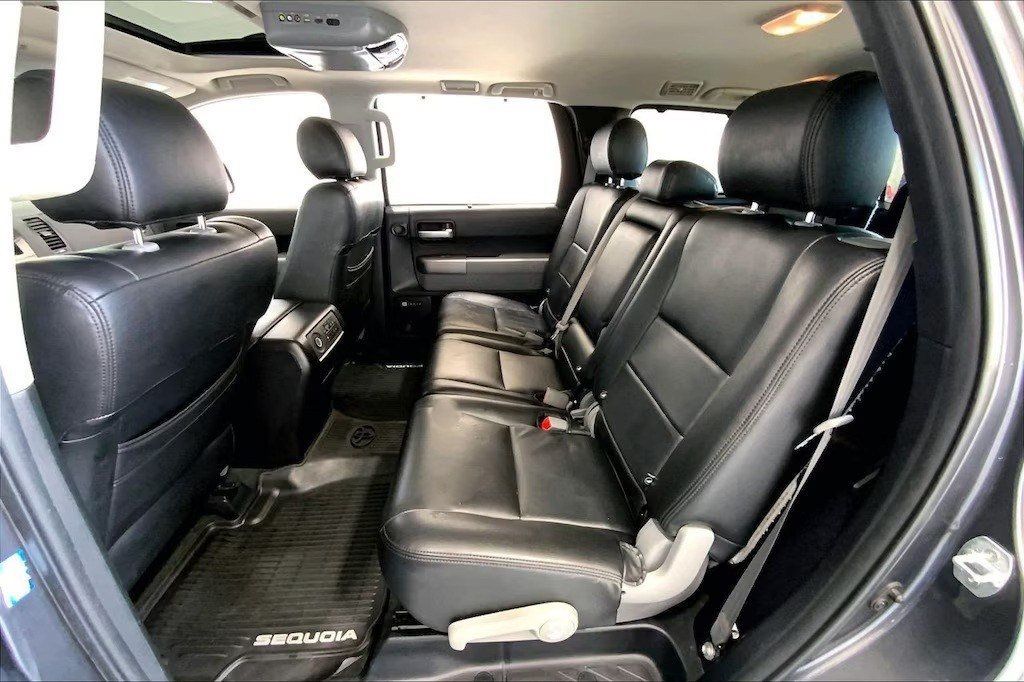 2016 Toyota Sequoia RWD 5.7L Limited - 23094175 - 12