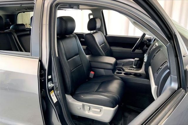 2016 Toyota Sequoia RWD 5.7L Limited - 23094175 - 4