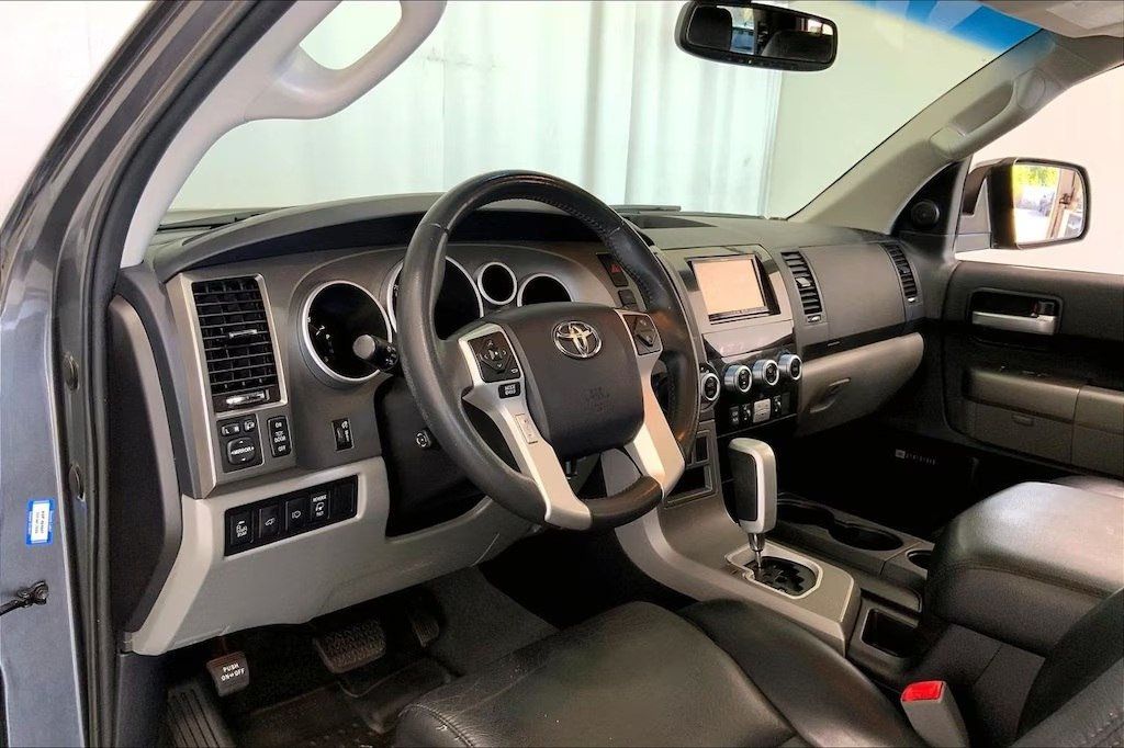 2016 Toyota Sequoia RWD 5.7L Limited - 23094175 - 7